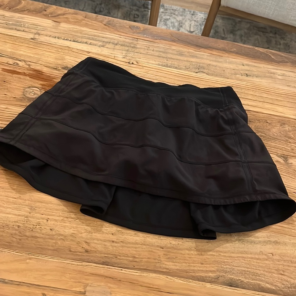 Black LULU skirt
